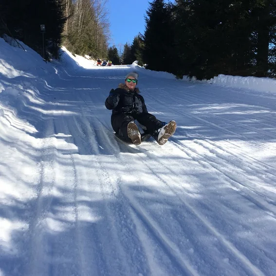 JF_Skifreizeit_2018_Schlitten2.jpg
