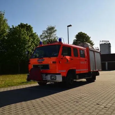 lf8-frontal-zu.jpg