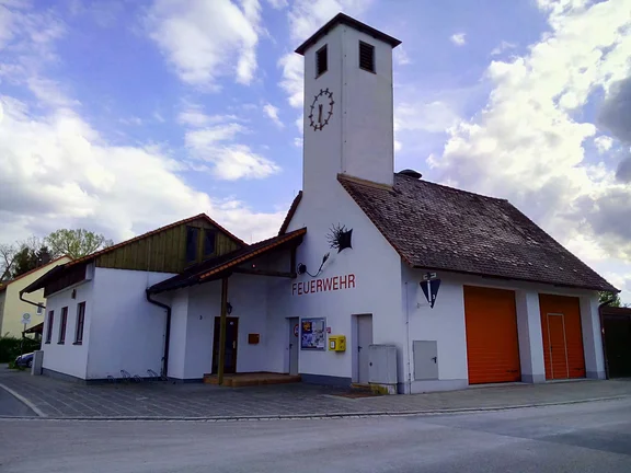 Gerätehaus Sperberslohe.jpg